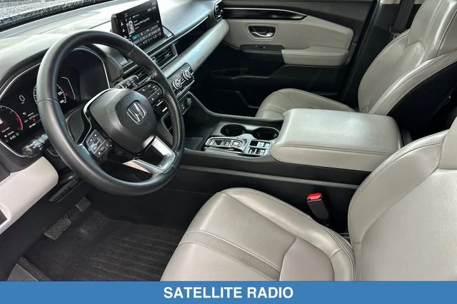 2025 Honda Pilot EX-L - Photo 12