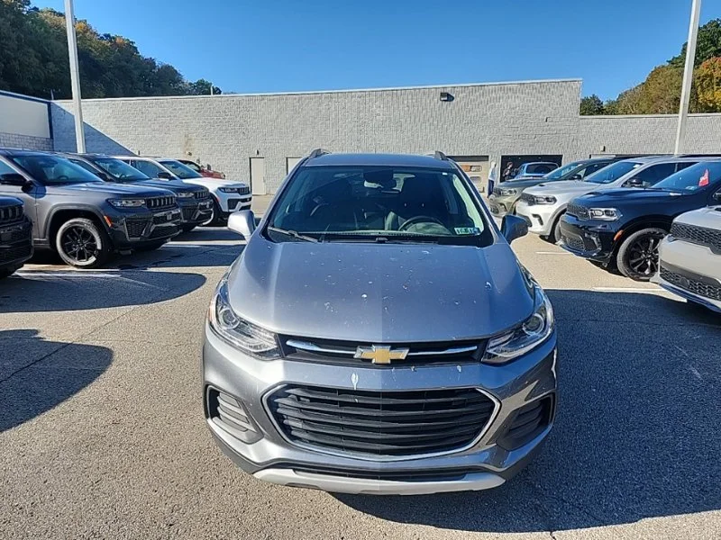 Used 2020 Gray Chevrolet LT image 2