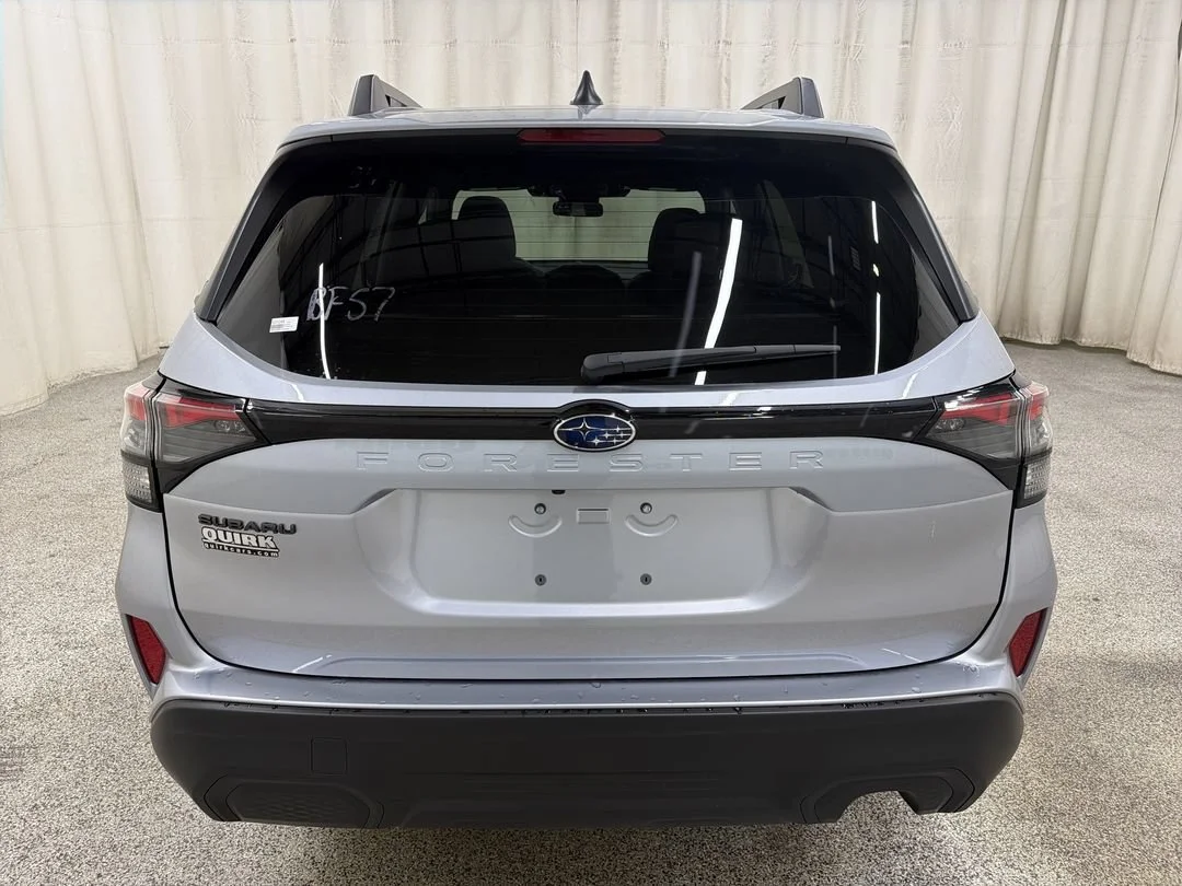 New 2026 Ice Silver Metallic Subaru Premium image 7