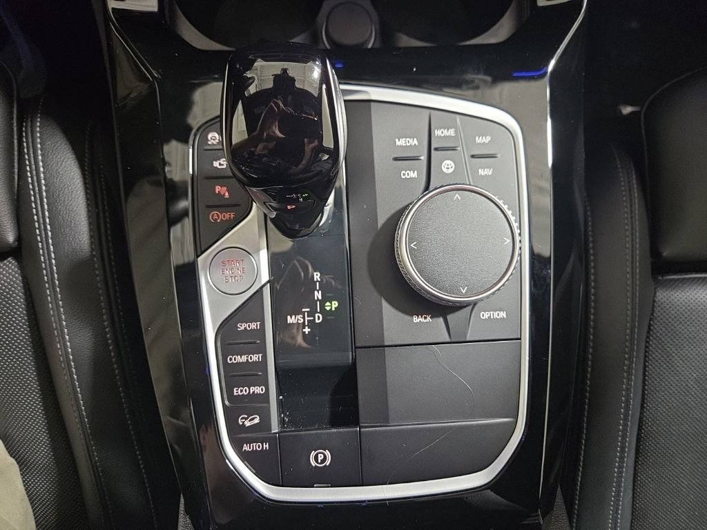 Used 2023 Gray BMW xDrive30i image 13