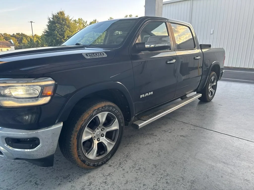 Used 2019 Diamond Black Cry Ram Laramie image 2