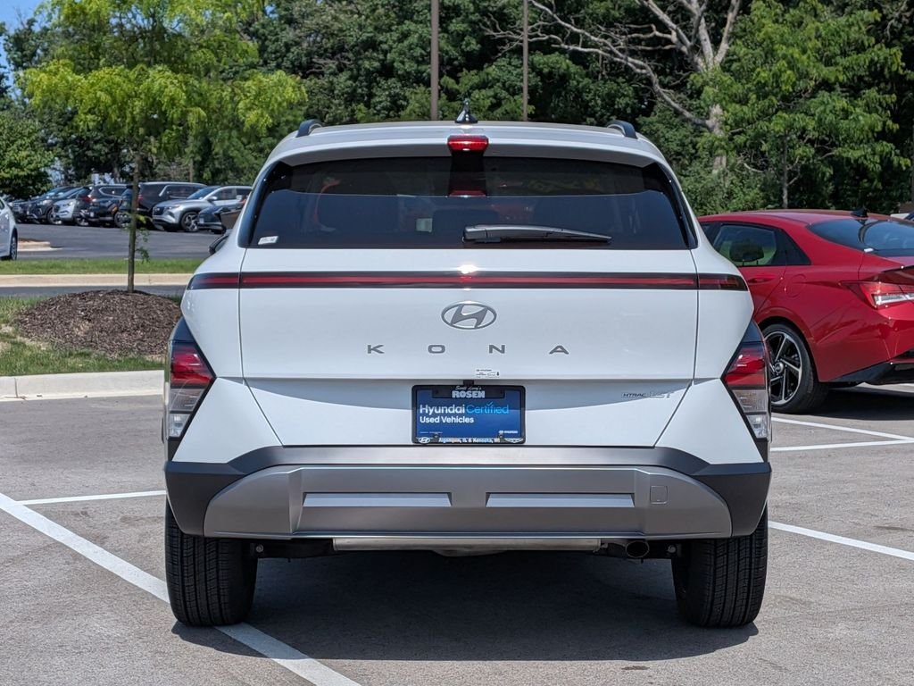 Certified Used 2026 White Hyundai SEL Premium image 6