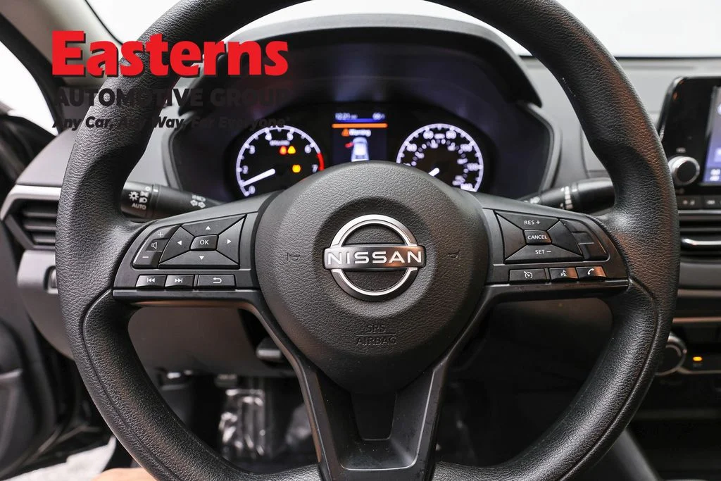 Used 2023 Black Nissan 2.5 S image 10