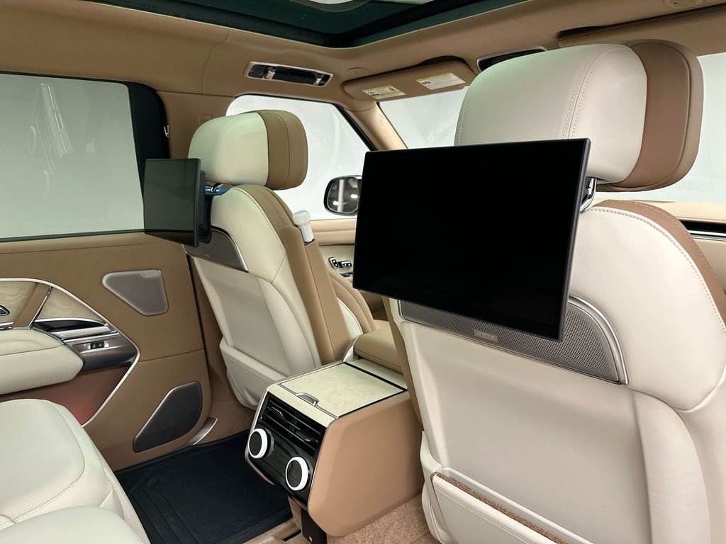 New 2026  Land Rover SV image 16