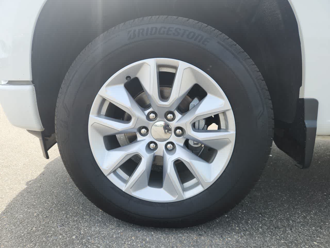 Used 2023 Summit White Chevrolet Custom image 10