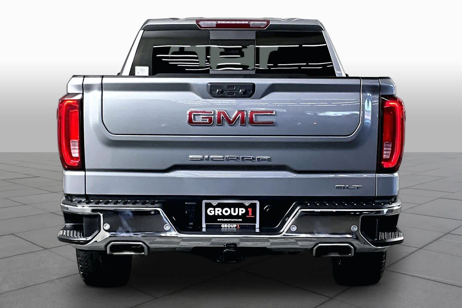 Used 2024 Sterling Metallic GMC SLT image 5