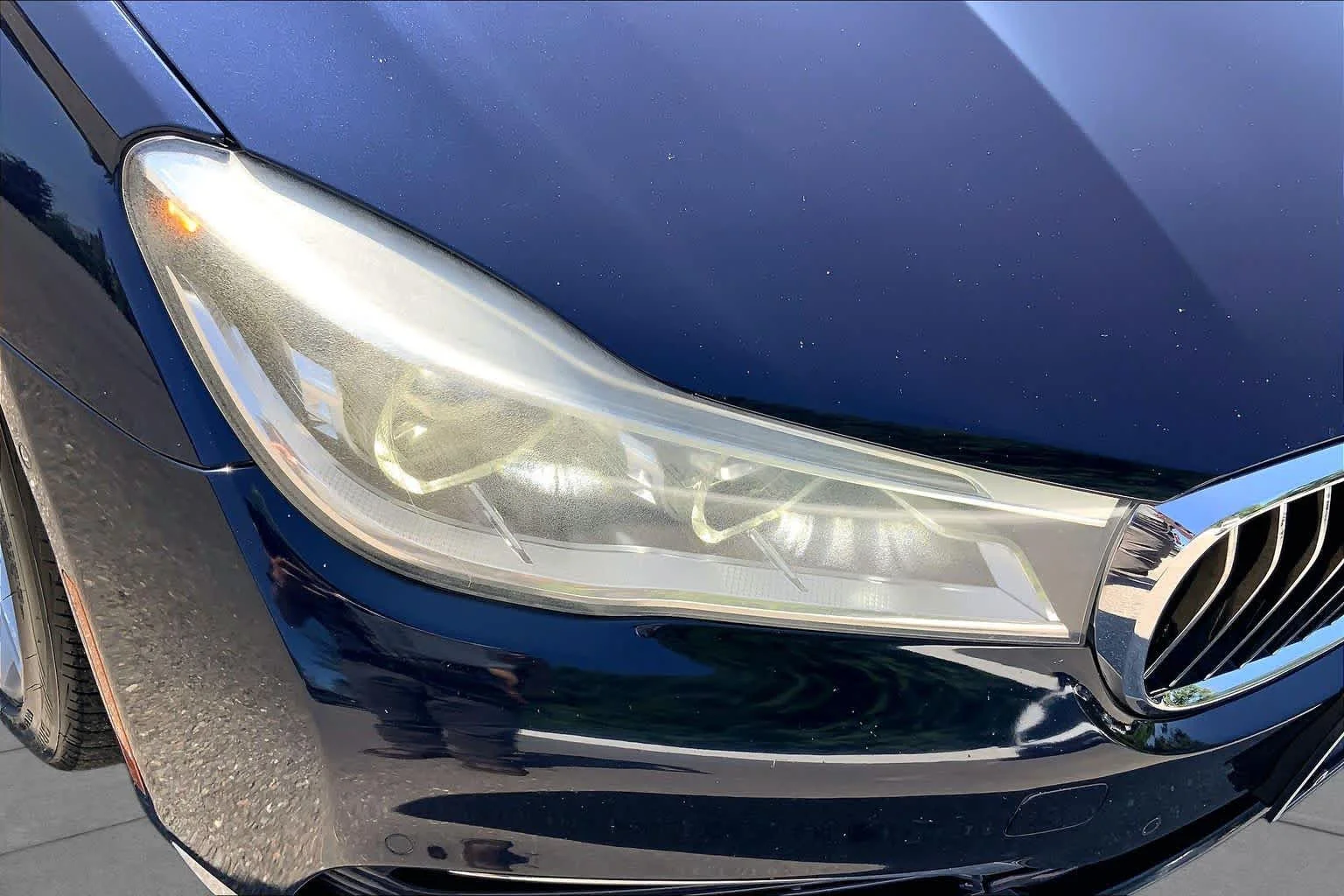 Used 2016 Imperial Blue Metallic BMW 750i xDrive image 27