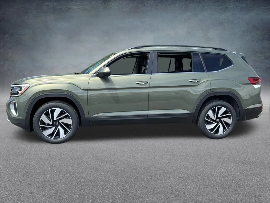 New 2026 Green Volkswagen 2.0T SE w/Technology image 2