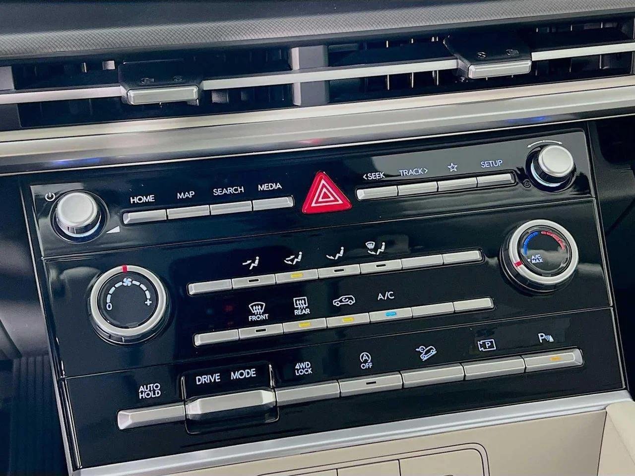 2026 Hyundai Santa Fe — photo 11