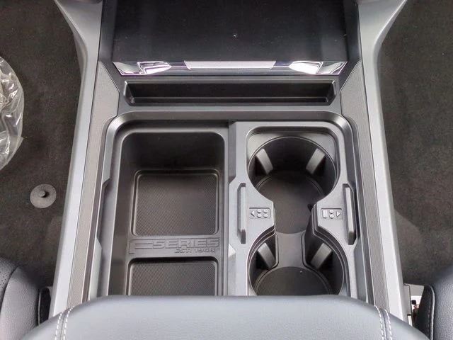 2026 Ford F-350 Super Duty Lariat - Photo 19