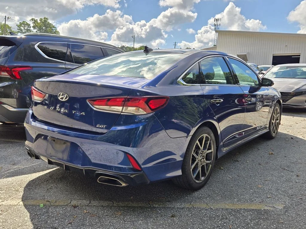 Used 2019 Blue Hyundai Limited image 2