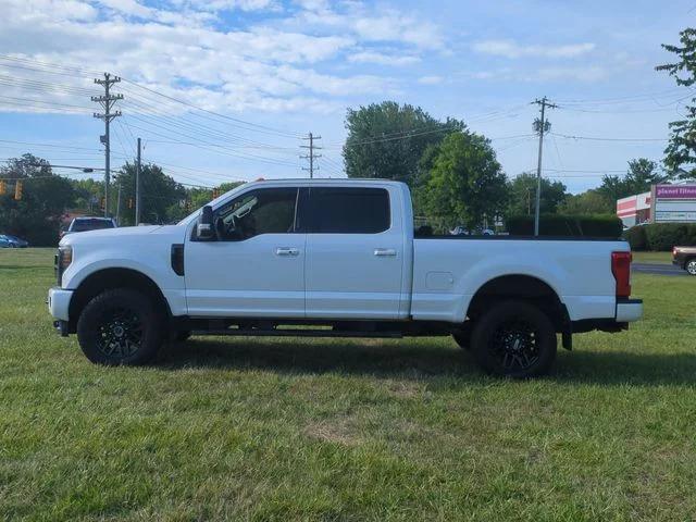 Used 2019 White Ford Lariat image 10