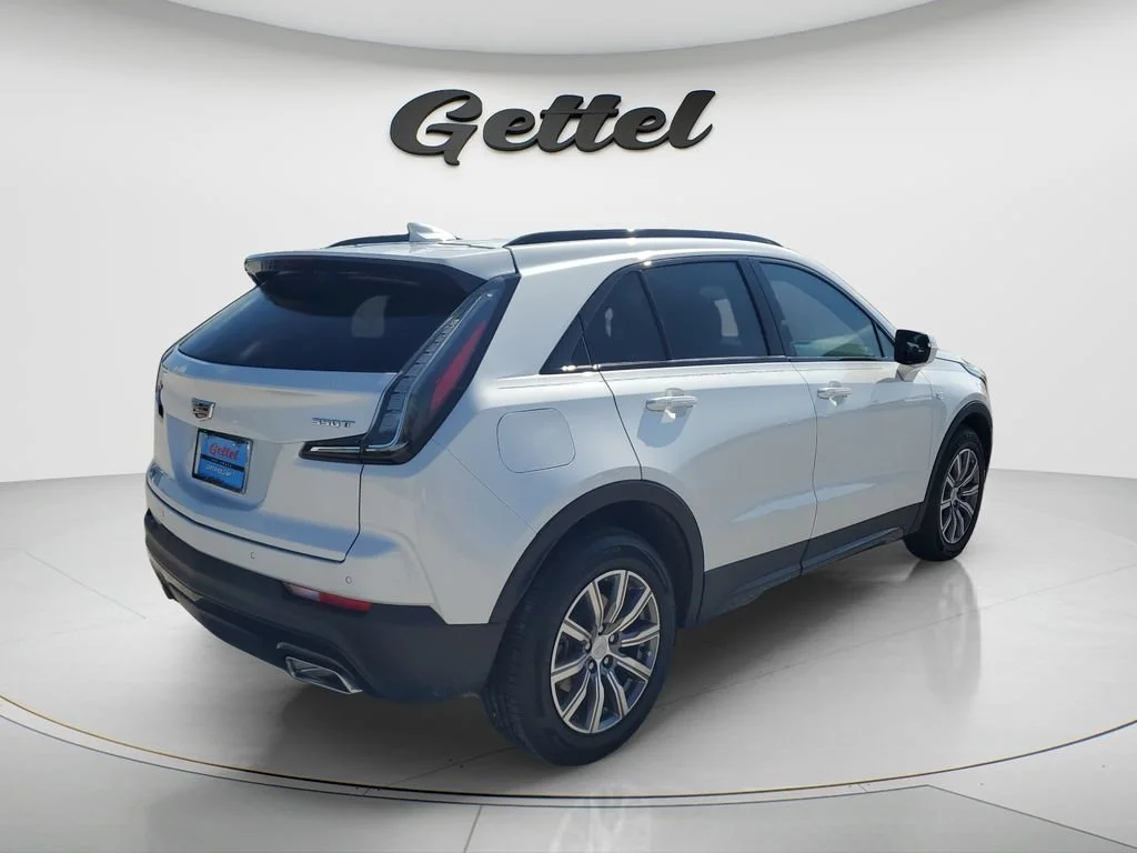 Used 2023 Crystal White Tricoat Cadillac Sport image 5