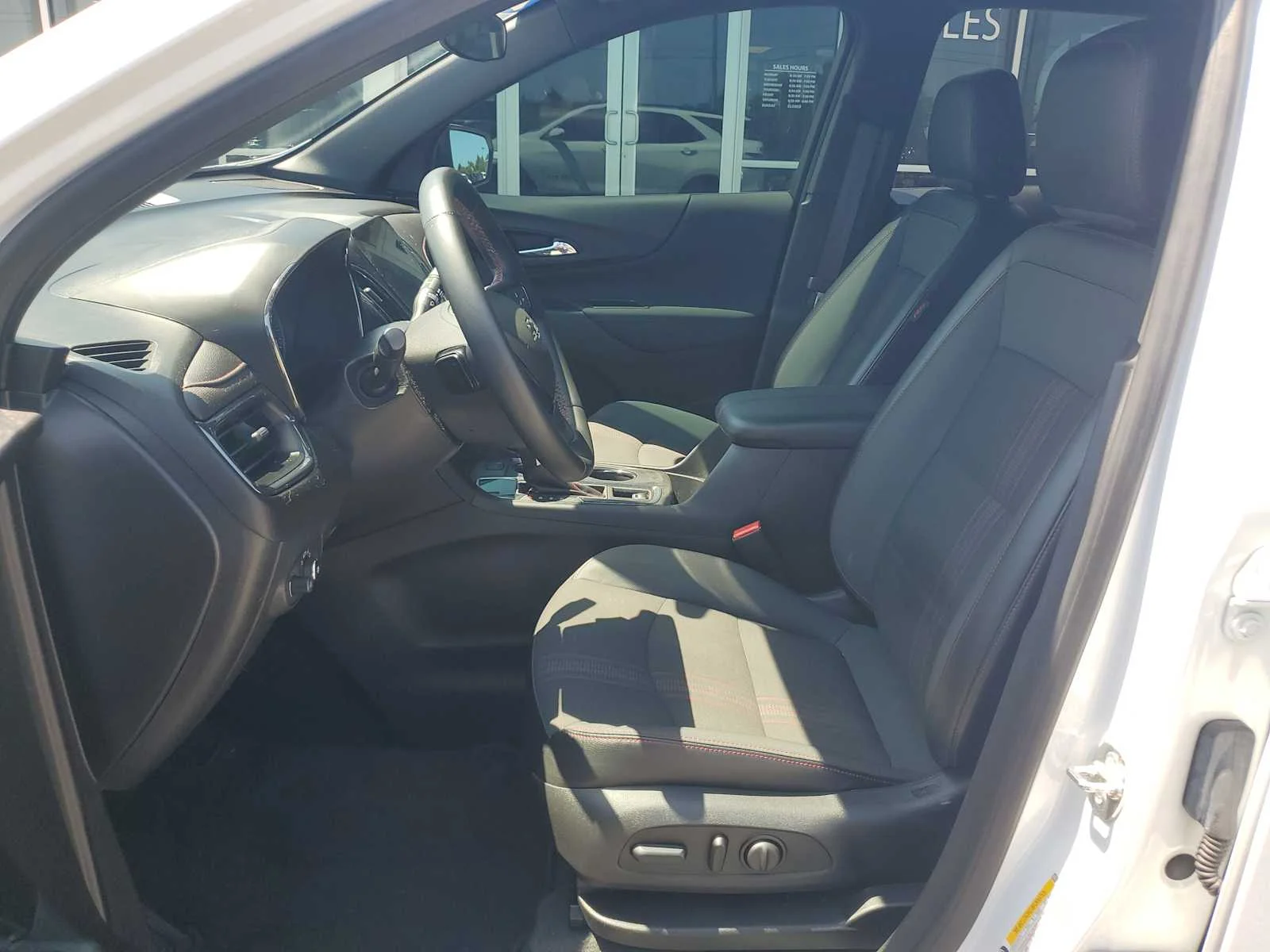 Used 2024 Summit White Chevrolet RS image 23