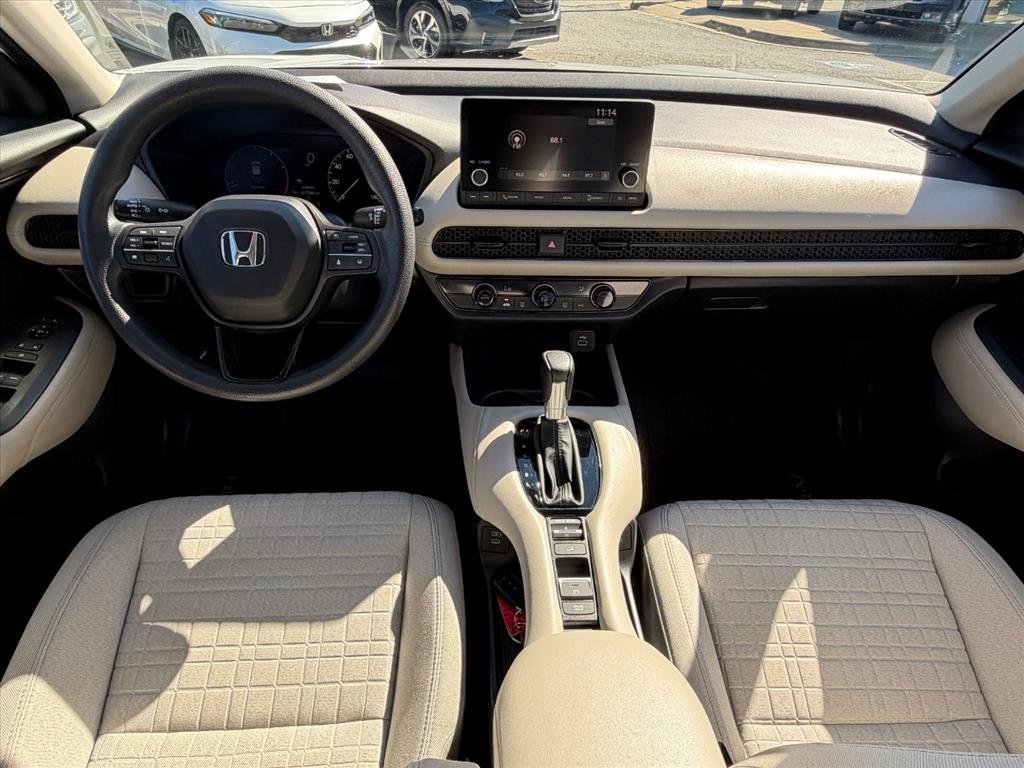 Used 2025 Platinum White Pearl Honda 2WD LX image 7