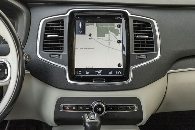 2020 Volvo XC90 Momentum - Photo 8