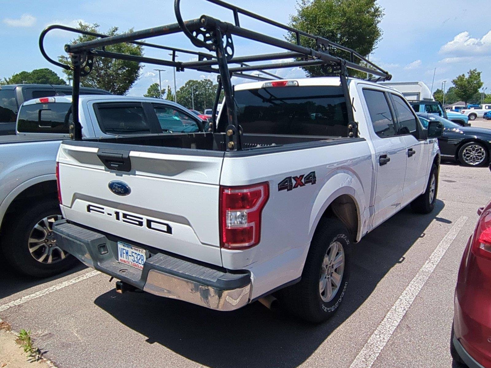Used 2019 Oxford White Ford XLT image 4