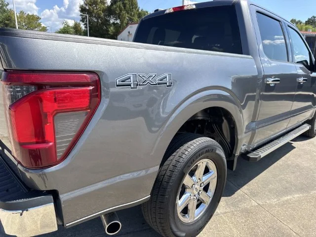 Used 2024 Gray Ford XLT image 22