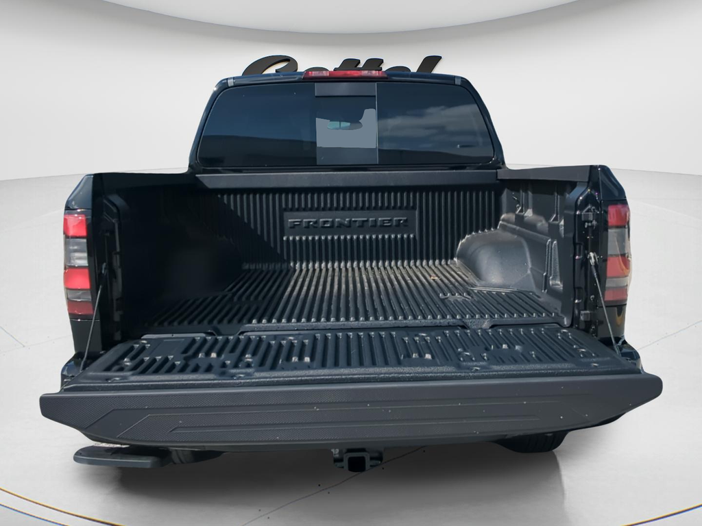 New 2026 Super Black Nissan Crew Cab SV image 17