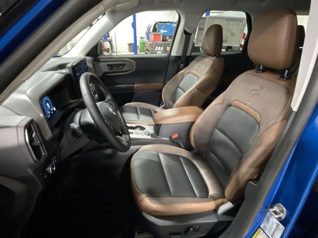 Used 2025 Velocity Blue Metallic Ford Outer Banks image 17