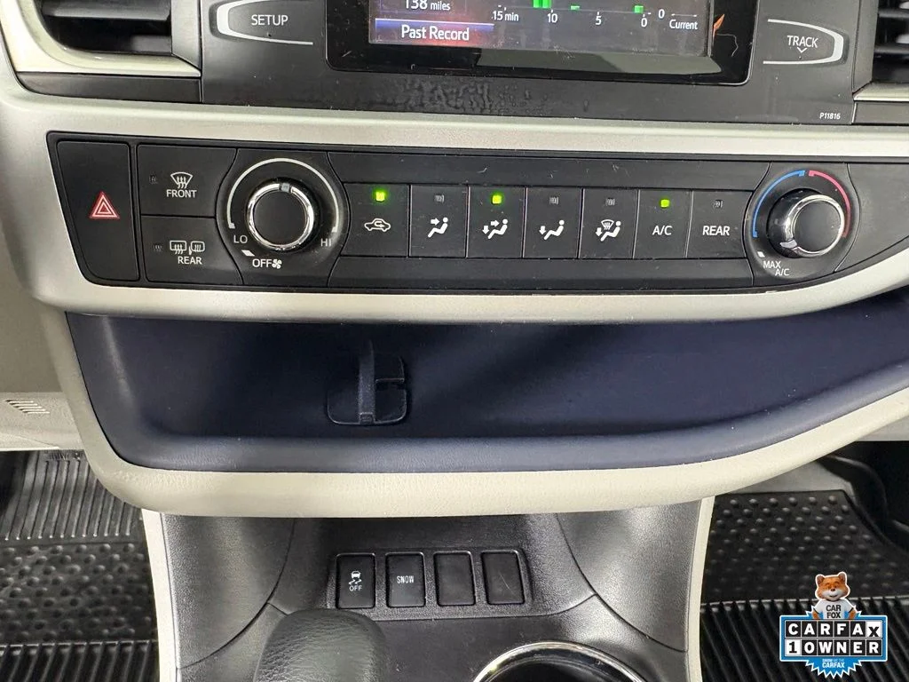 Used 2019 Green Toyota LE image 24