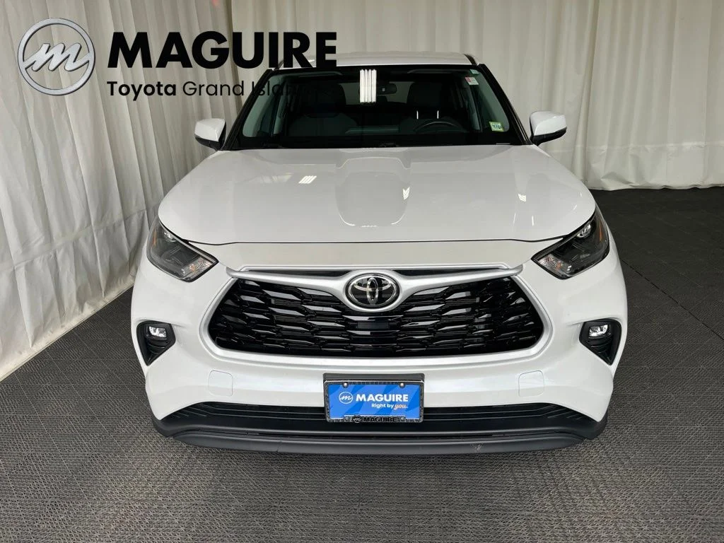 Used 2024 Beige Toyota LE image 33