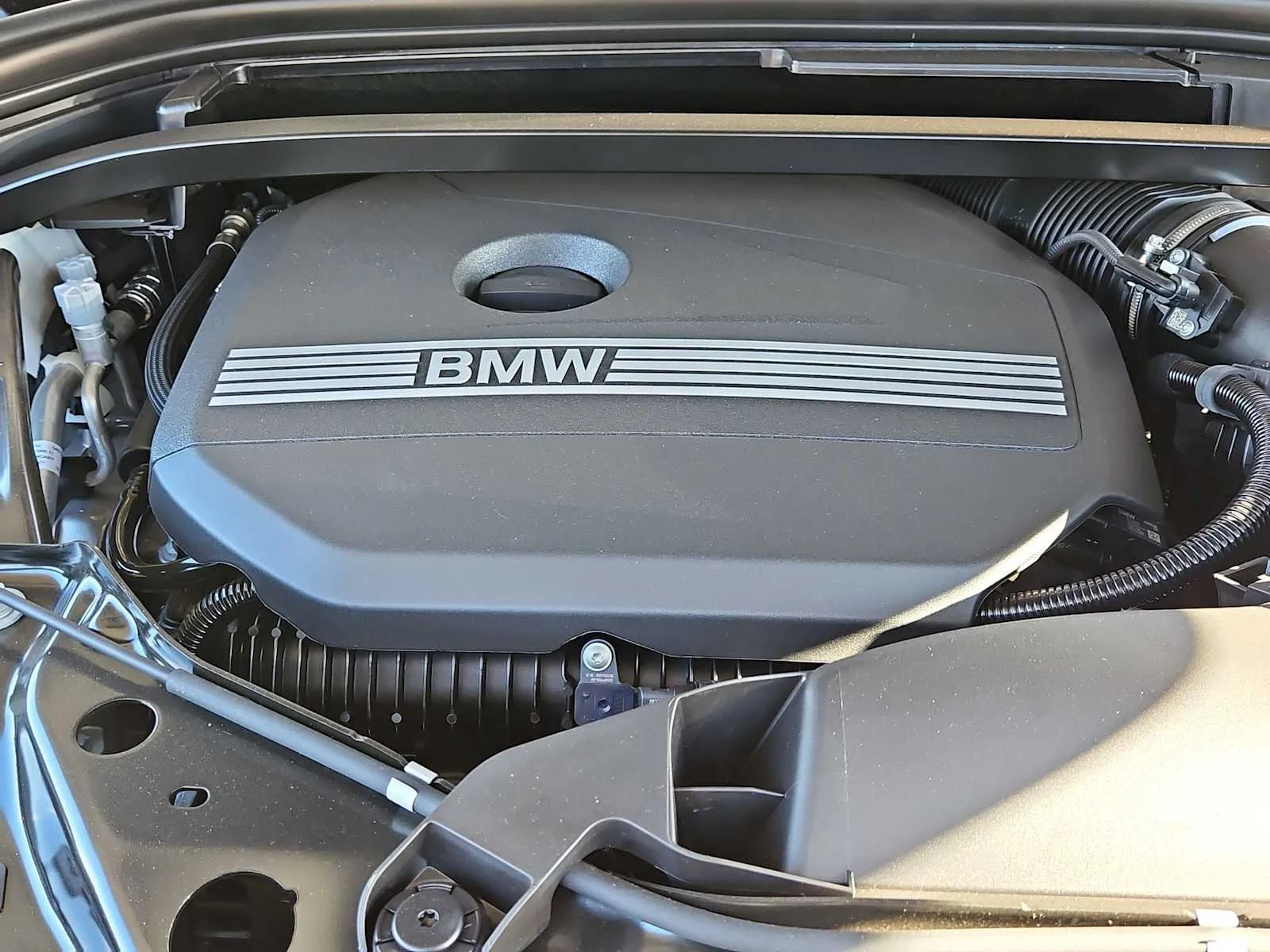 New 2026 White BMW xDrive28i image 14