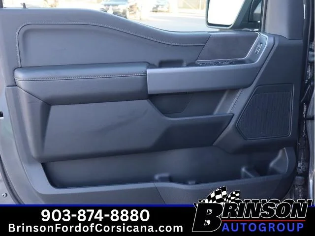 New 2026 Carbonized Gray Metallic Ford XLT image 32