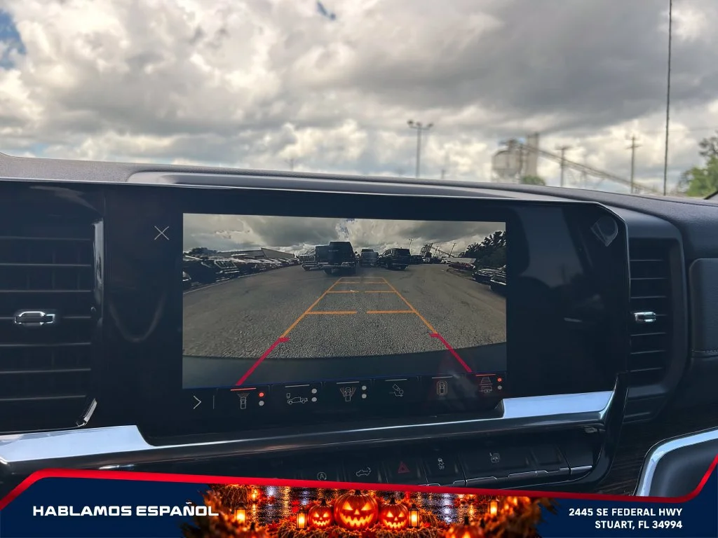 New 2026 Summit White GMC Elevation image 32