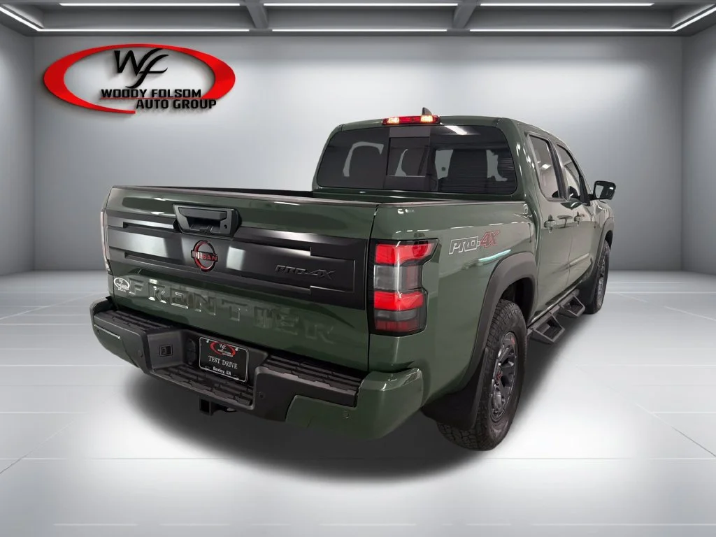 Used 2026 Tactical Green Nissan PRO-4X image 6