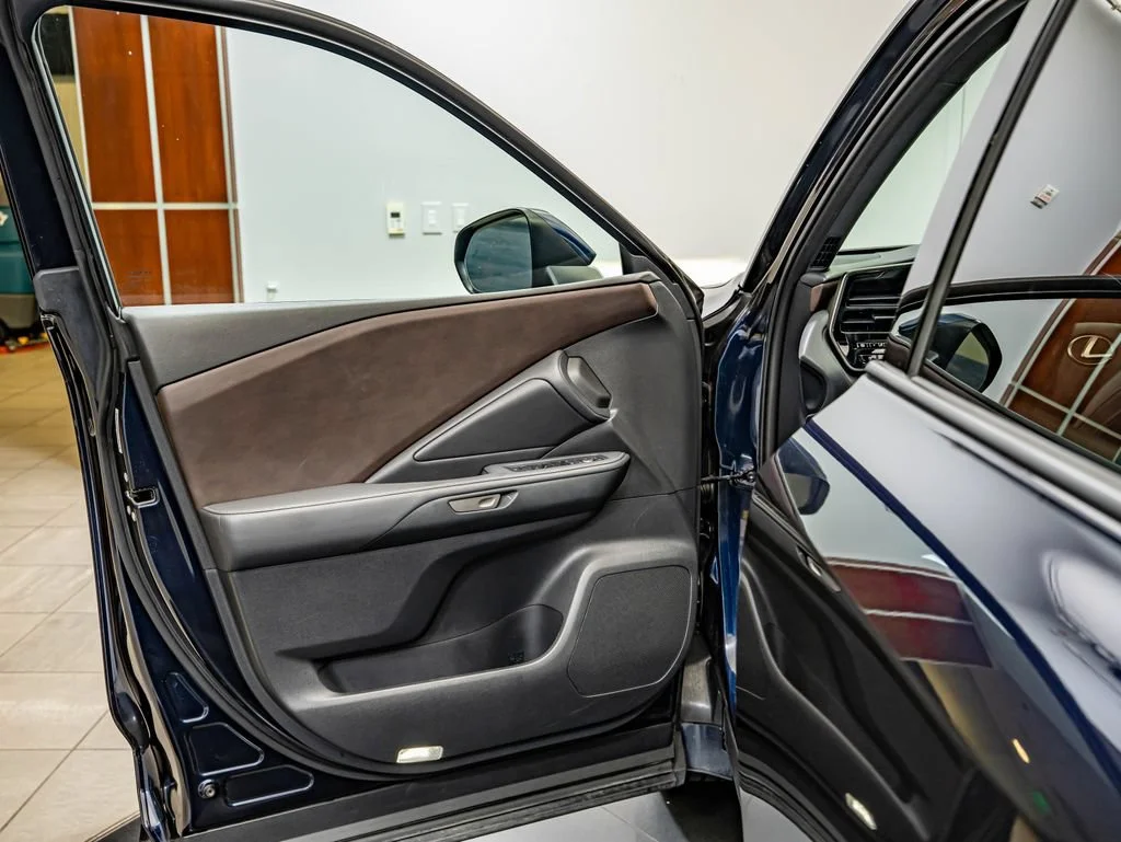 Used 2025 Nightfall Mica Lexus 350 Premium image 25