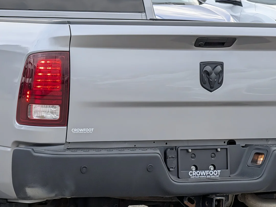 Certified Used 2022 Silver RAM Warlock - - Heated Seats & Wheel - Remote Start - Premium Interior - 8.4 Touchscreen & More! image 12