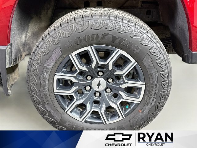 Used 2025 Radiant Red Tintcoat Chevrolet Z71 image 31
