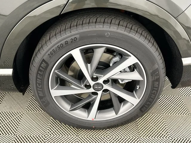 New 2025 Genesis GV80 3.5T Advanced