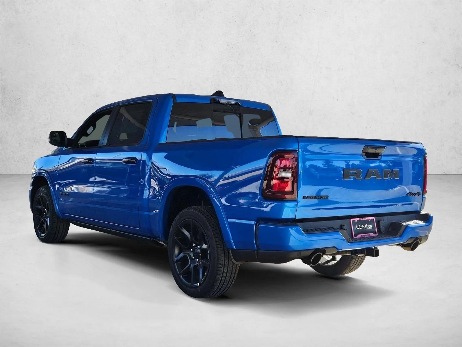 2026 RAM 1500 Laramie - Photo 9