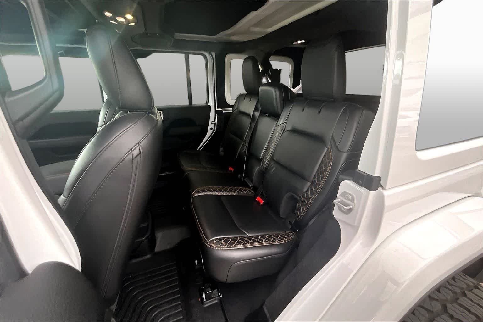 Used 2021 Bright White Clearcoat Jeep Unlimited Sahara High Altitude image 20