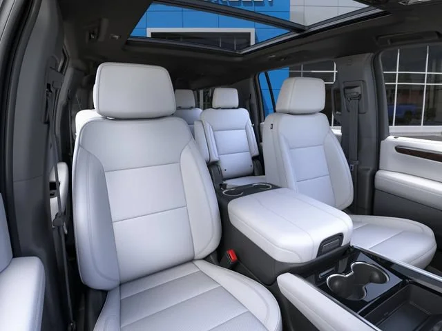 2026 Chevrolet Suburban Premier - Photo 16