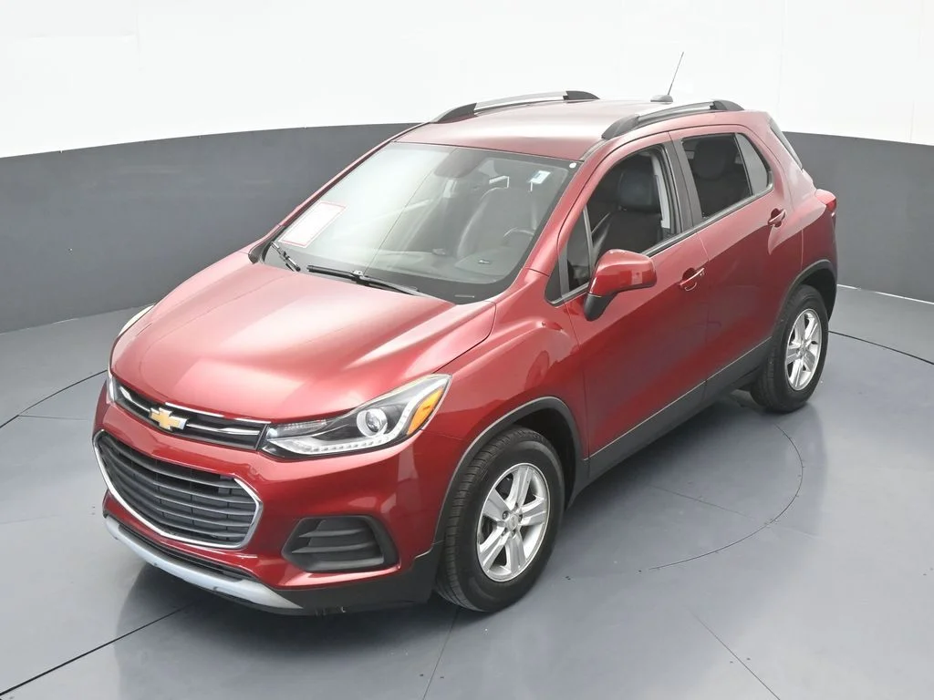 Used 2021 Crimson Metallic Chevrolet LT image 43