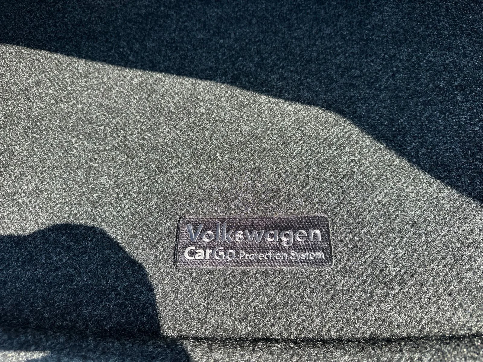 New 2026 White/off-white Volkswagen 2.0T Peak Edition image 33
