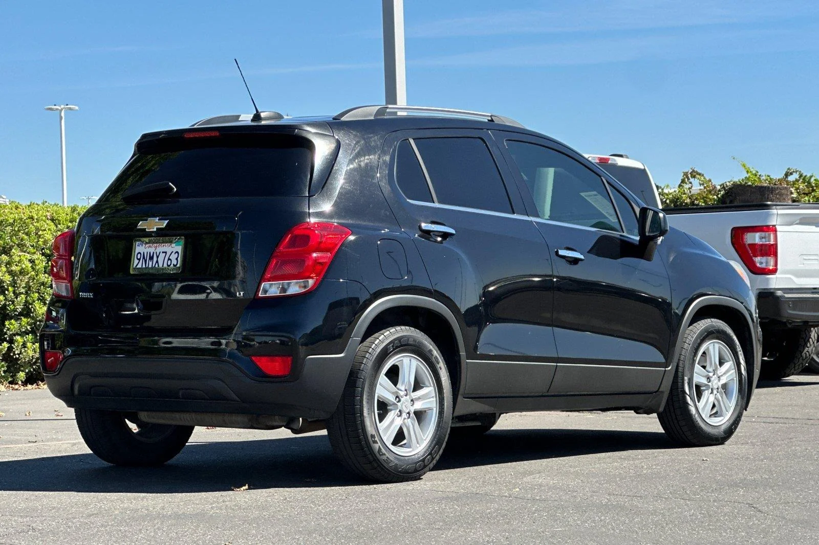 Used 2017 Mosaic Black Metallic Chevrolet LT image 4
