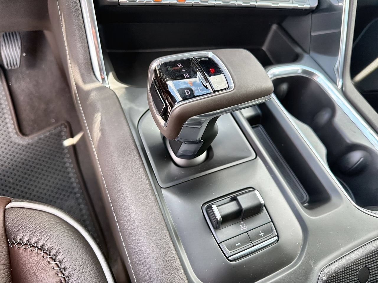 2026 GMC Sierra 1500 Denali - Photo 14