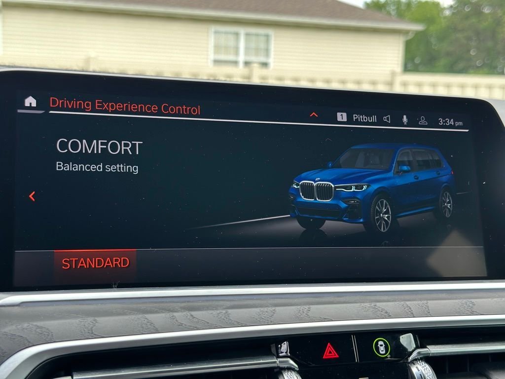 Used 2022 Phytonic Blue Metallic BMW xDrive40i image 43