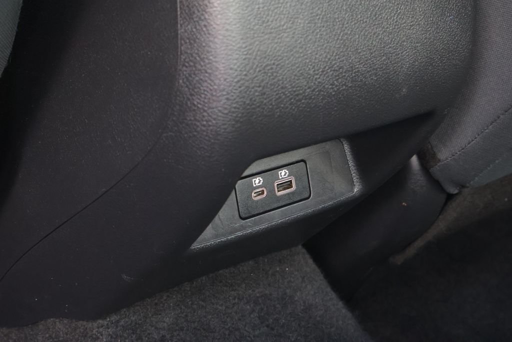 Used 2025 Gray Nissan SV FWD image 29