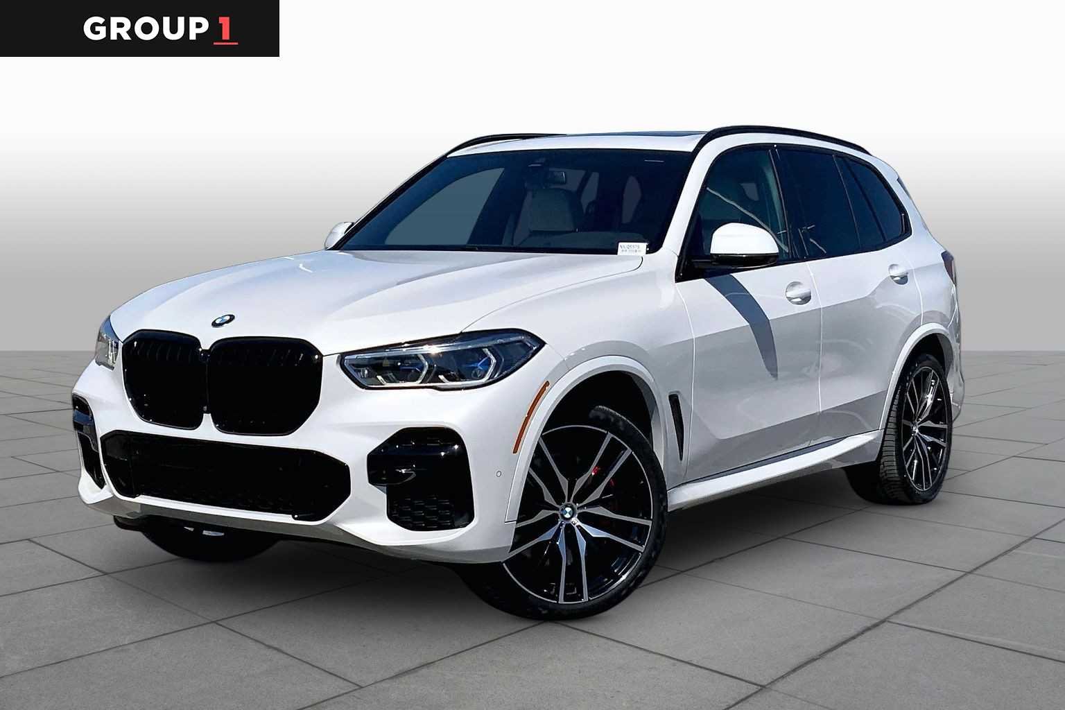 2022 BMW X5 M50i's photo