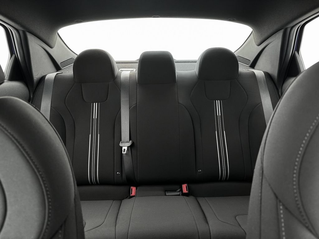 Used 2025 Black Hyundai SEL Sport image 18
