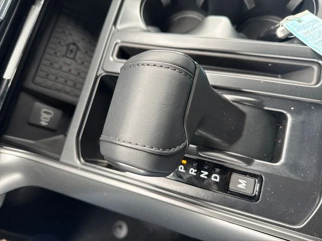 New 2026 Avalanche Ford Lariat® image 26