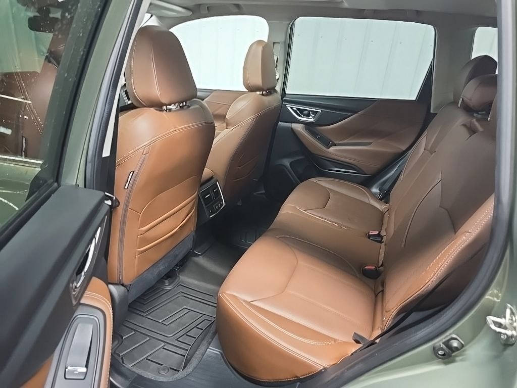 Used 2019 Jasper Green Metallic Subaru Touring image 32