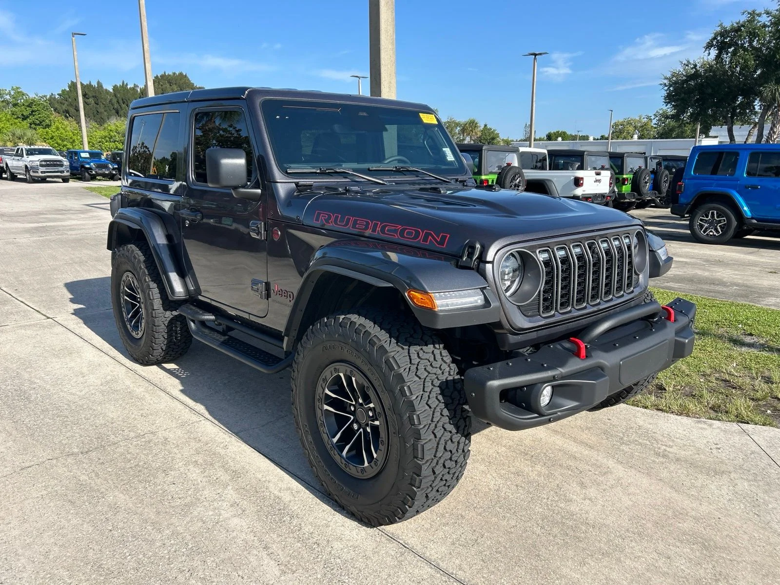 Used 2026 Gobi Clearcoat Jeep Rubicon X image 22