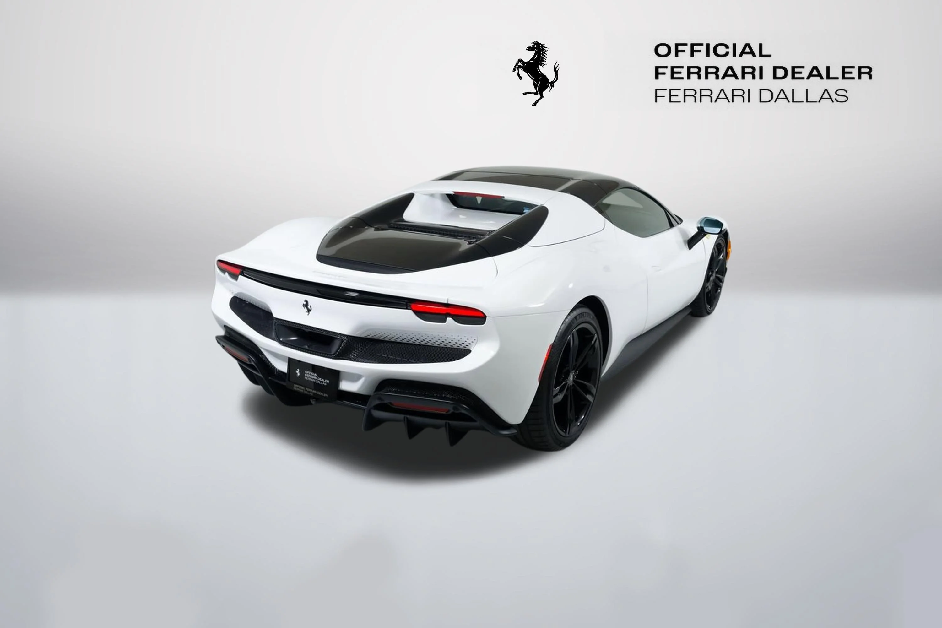 Used 2025 Bianco Cervino Ferrari Base image 19