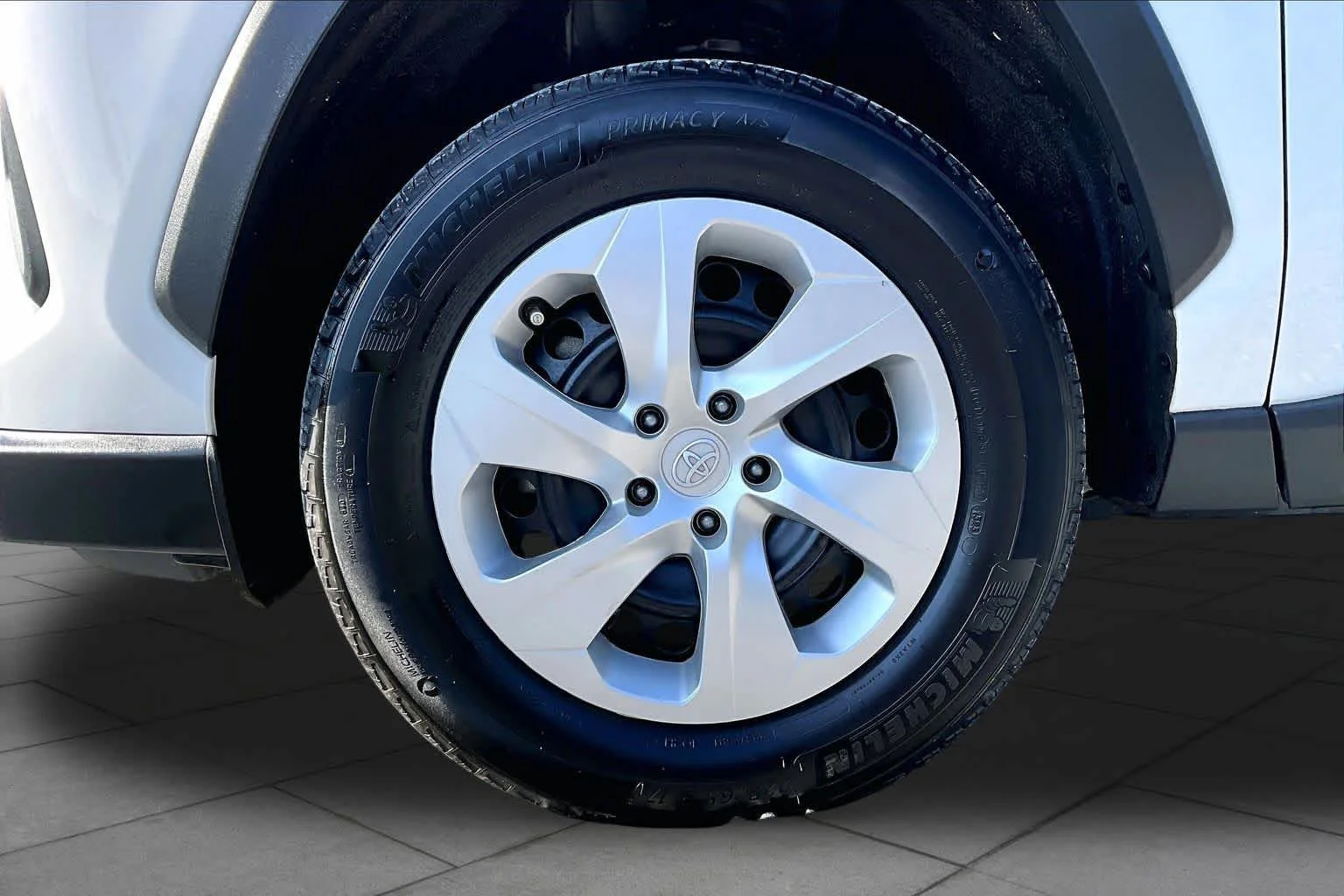 Certified Used 2023 Ice Cap Toyota LE image 11